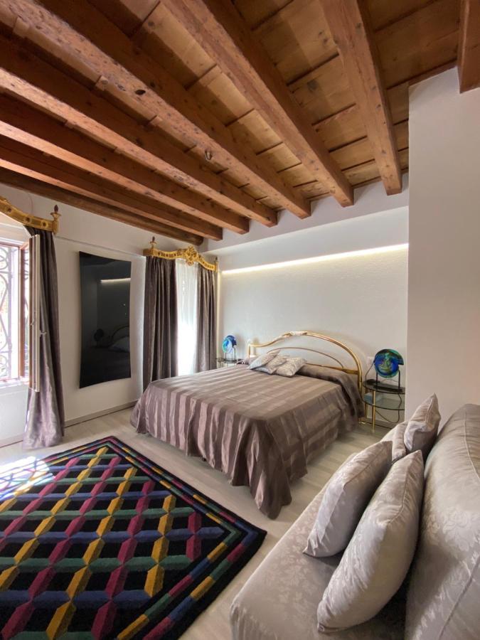 Ln Homes Venice - San Marco Canal View Экстерьер фото